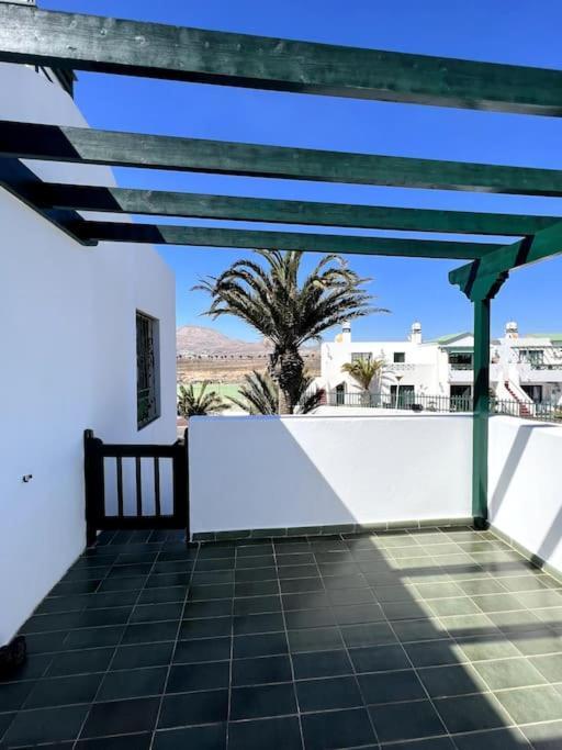 Casa Breen - Spacious 1 Bedroom Apartment In Matagorda With Communal Pool Tías Exterior foto